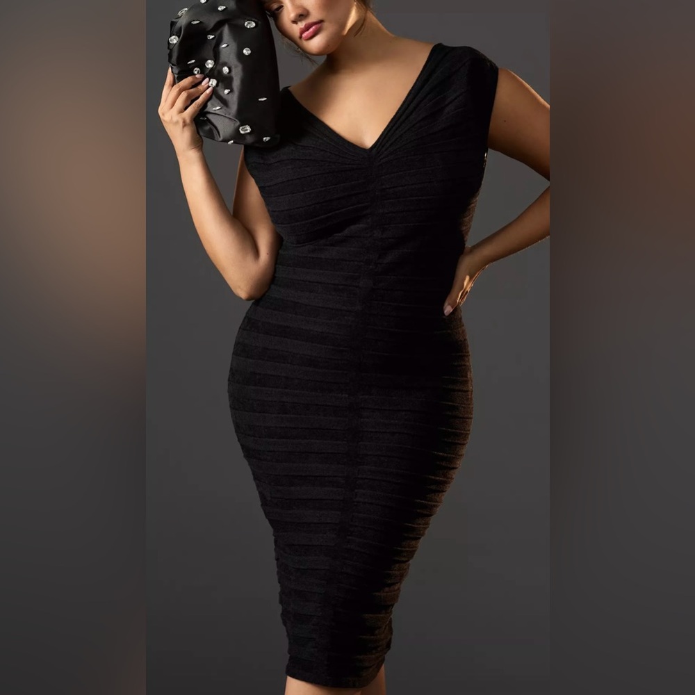 NWT By Anthropologie V-Neck
Chenille Midi Dress $248 Size MP Black